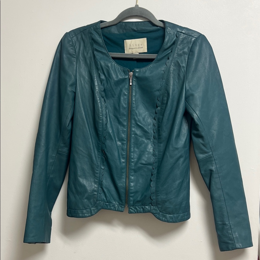 Anthropologie Hinge Teal Fitted Leather Jacket Zip Front Scallop Details XS